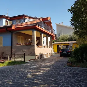 La Casa Degli Artisti Homestay