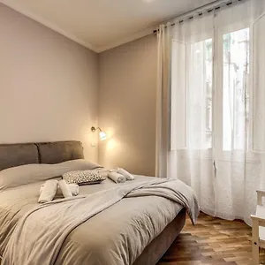 Via Del Pantheon Apartment